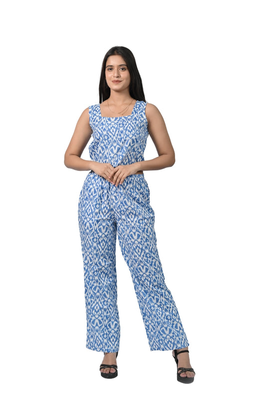 Chic Floral Crop Top and Pants Set