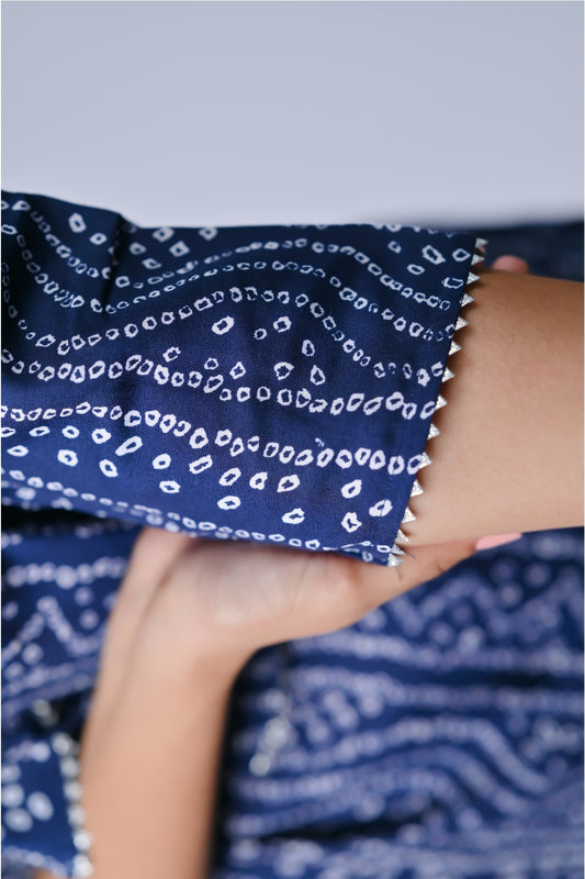 Elegant Indigo Printed Straight Kurti